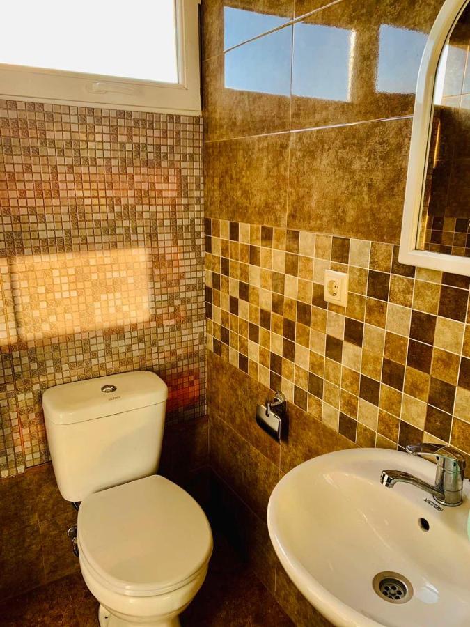 Mary'S Apartment バトゥーミ エクステリア 写真